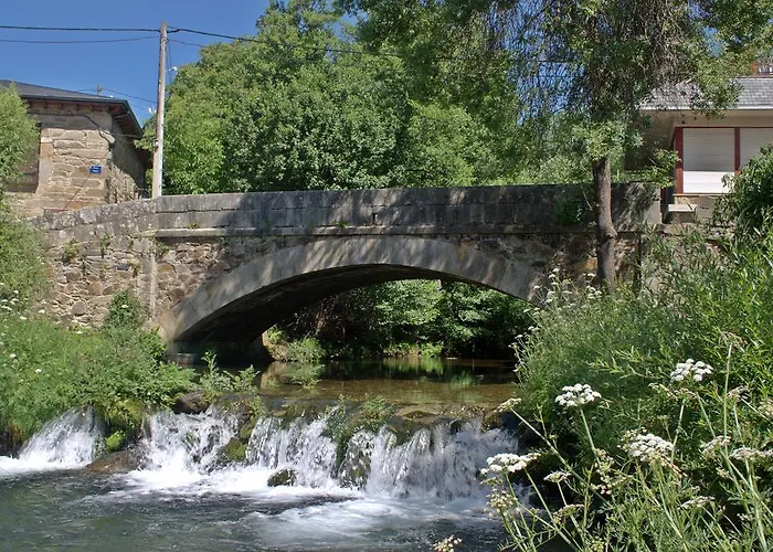 Real El Sendero Del Agua (adults Only) Trefacio